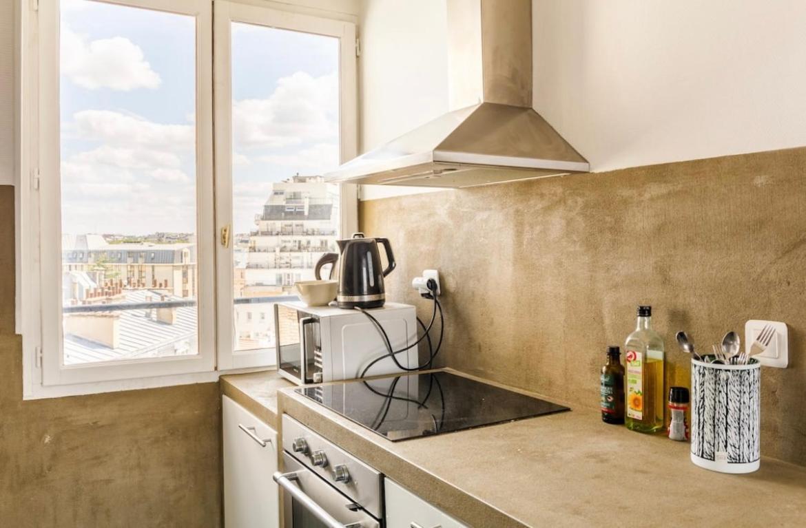 Beautiful Apartment With A View Of Eiffel Tower In Center باريس المظهر الخارجي الصورة